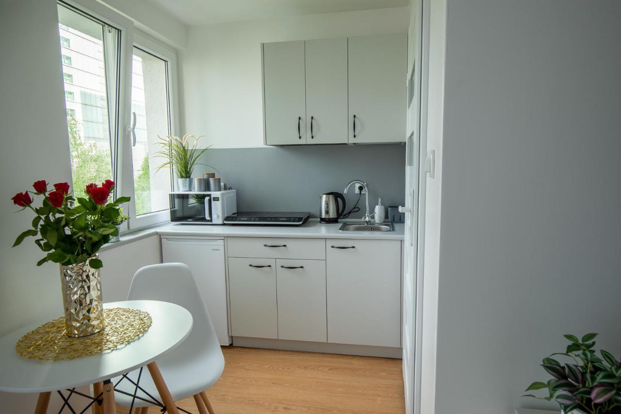 Apartament Kuba Warszawa Zewnętrze zdjęcie
